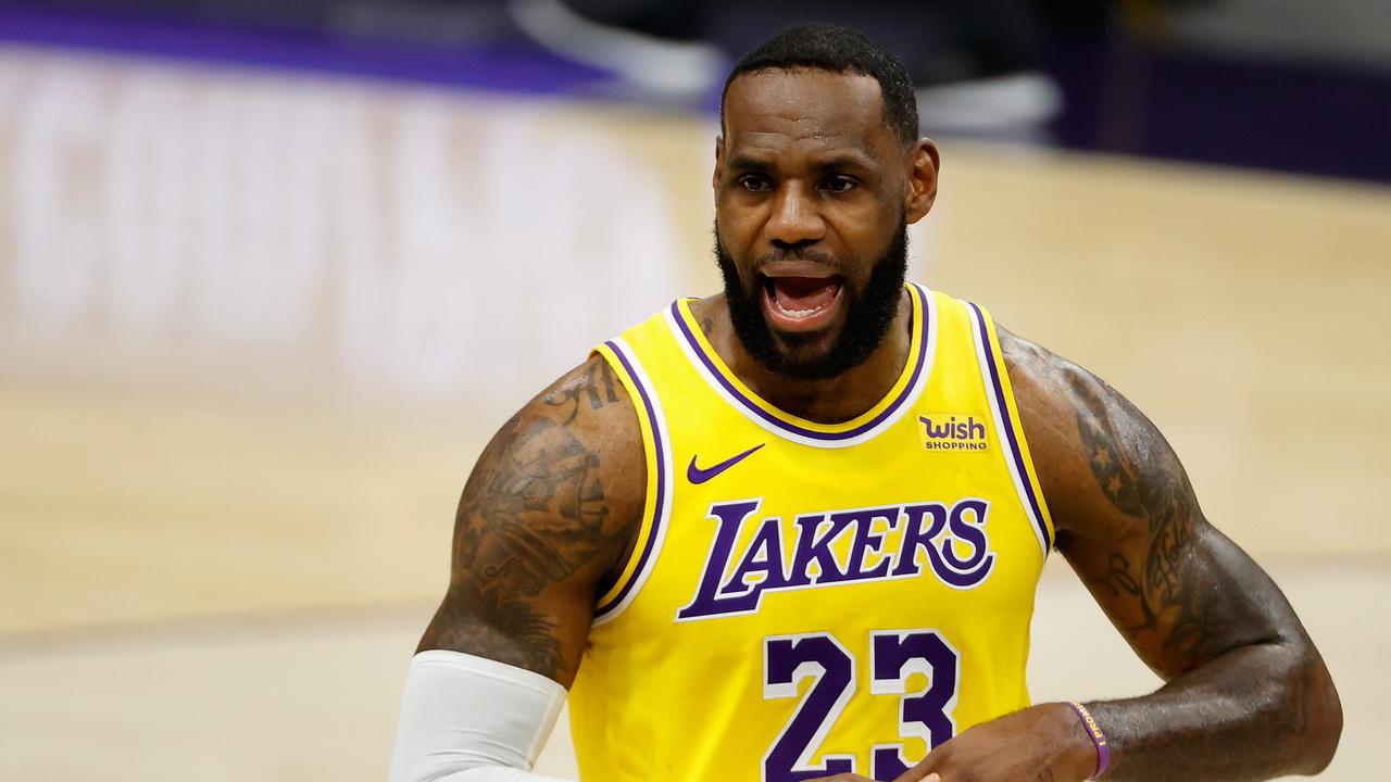 PHOENIX, ARIZONA - DECEMBER 18: LeBron James #23 of the Los Angeles Lakers reacts during the second half of the NBA preseason game against the Phoenix Suns at Talking Stick Resort Arena on December 18, 2020 in Phoenix, Arizona. (Photo by Christian Petersen/Getty Images)