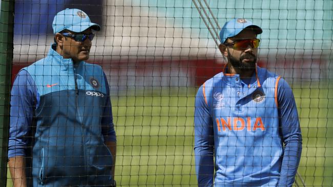 Anil Kumble (left) said his relationship with Indian captain Virat Kohli was untenable.