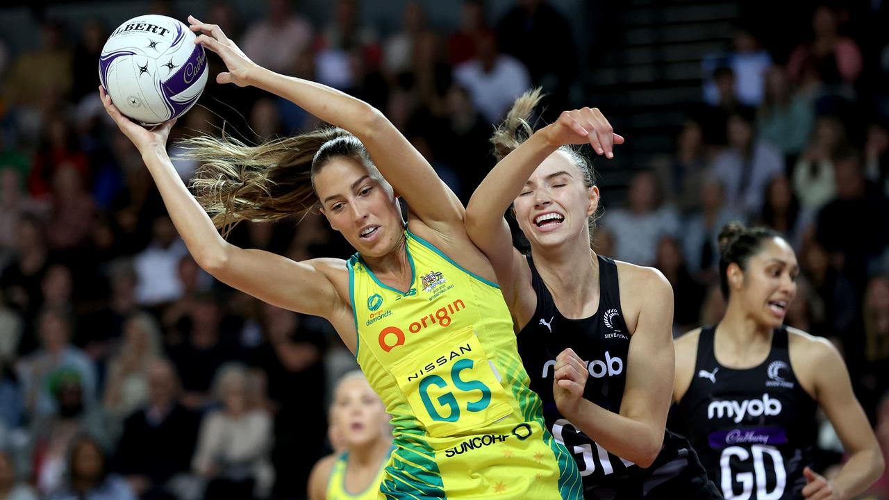 AUCKLAND, NEW ZEALAND – OCTOBER 12: Cara Koenen of the Australian Diamonds and Kelly Jury of the Silver Ferns contest a pass during the Constellation Cup netball match between New Zealand and Australia at Spark Arena on October 12, 2022 in Auckland, New Zealand. (Photo by Phil Walter/Getty Images)