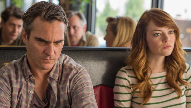 Abe (Joaquin Phoenix) gives his life new purpose when he enters into a relationship with his student Jill (Emma Stone) in Irrational Man.