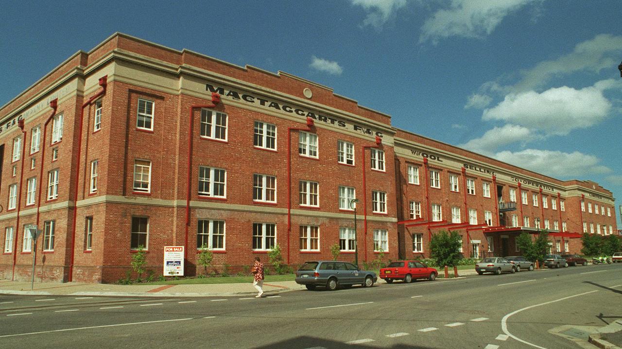 Teneriffe Wharf apartments in 1996. The conversion of the old woolstores into luxury apartments turbocharged house prices in the suburb.