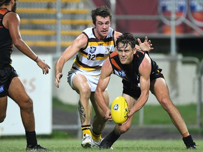 Assignment Freelance Picture Re: Photo Diary Job Details - NEAFL: NT Thunder v Aspley