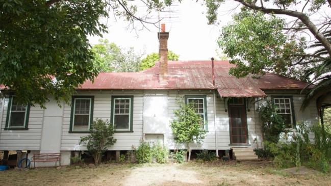 The old police station and residence in Emu Plains could become a cafe under a proposal lodged by Penrith Council. Picture: Supplied