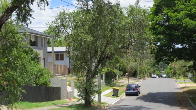 Carrara and Nurran streets at Mt Gravatt East. Picture: Kristy Muir 