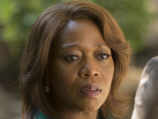 *Use this for online* EMBARGOED to March 1, 2015, Sunday TV Guide magazines. Alfre Woodard and Katherine Heigl in State Of Affairs. Picture: Supplied