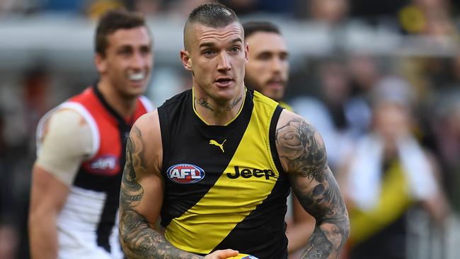 Dustin Martin has re-signed at Richmond.