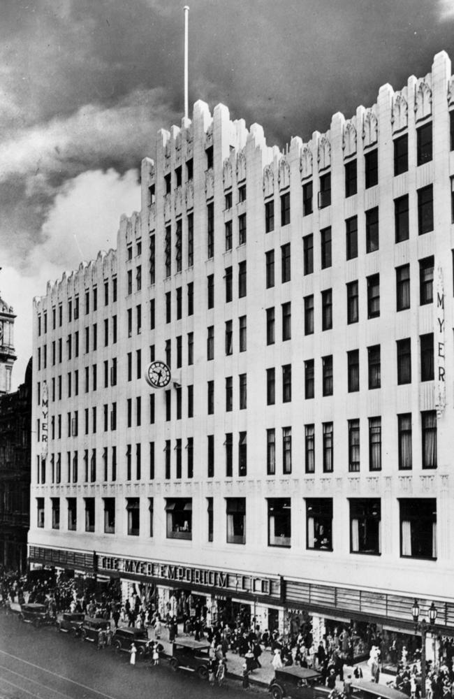 The Melbourne city Myer store in 1937.