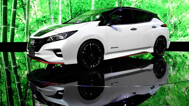 Nissan Leaf NISMO Concept from Tokyo motor show