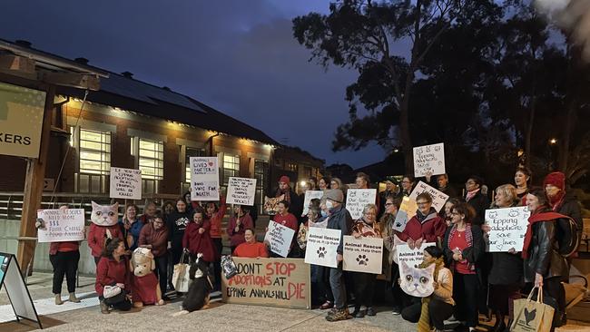 Protesters against Whittlesea Council ceasing public adoptions at the Epping Animal Welfare Facility at a community rally. Image: Gemma Scerri