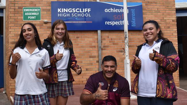 Holly Wells, Macey Anderson, Justin Hodges, Annie-Mae Wales at the launch Kingscliff launch of the 2021 Beyond the Broncos Girls Academy.