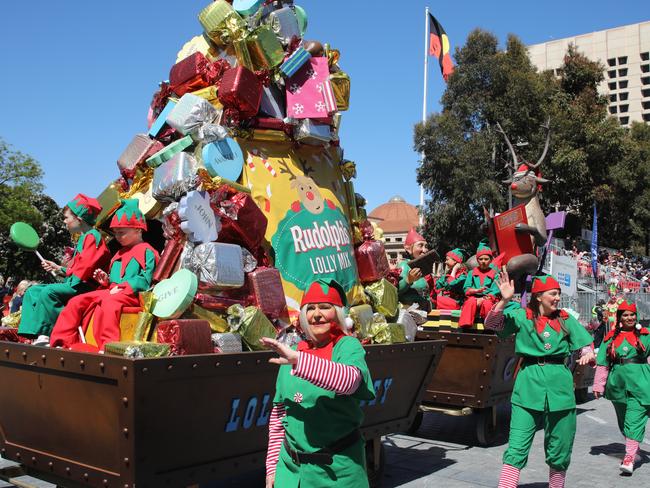 2023 National Pharmacies Christmas Pageant Picture: Dean Martin