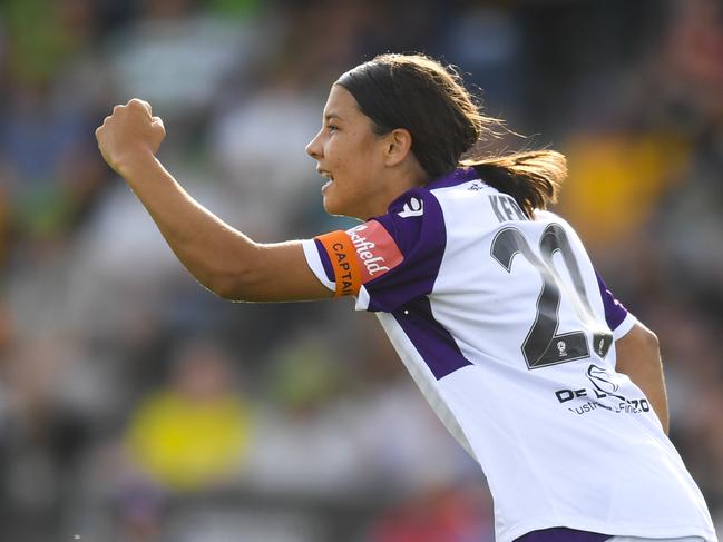 Samantha Kerr of Perth Glory celebrates a goal during the Round 2 W-League match between Canberra United and Perth Glory at McKellar Park in Canberra, Sunday, November 4, 2018. (AAP Image/Lukas Coch) NO ARCHIVING, EDITORIAL USE ONLY
