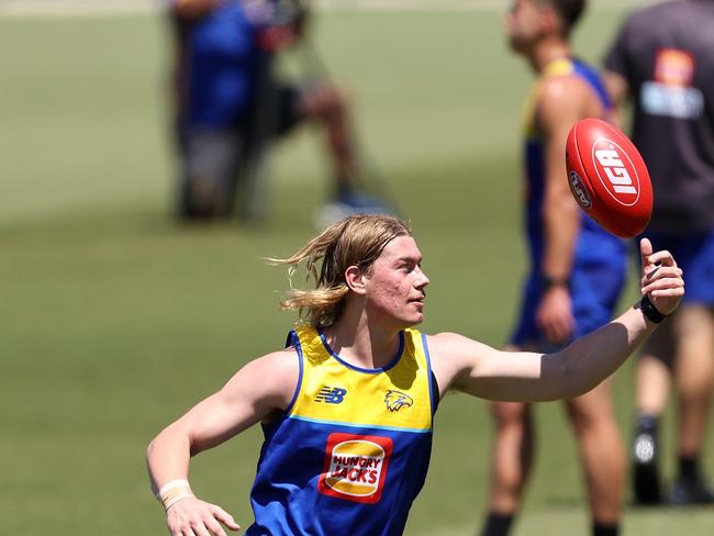 Tyrell Dewar outfoxed Harley Reid, nailing him in a tackle after the No.1 pick tried on his token fend-off. Picture: Getty Images