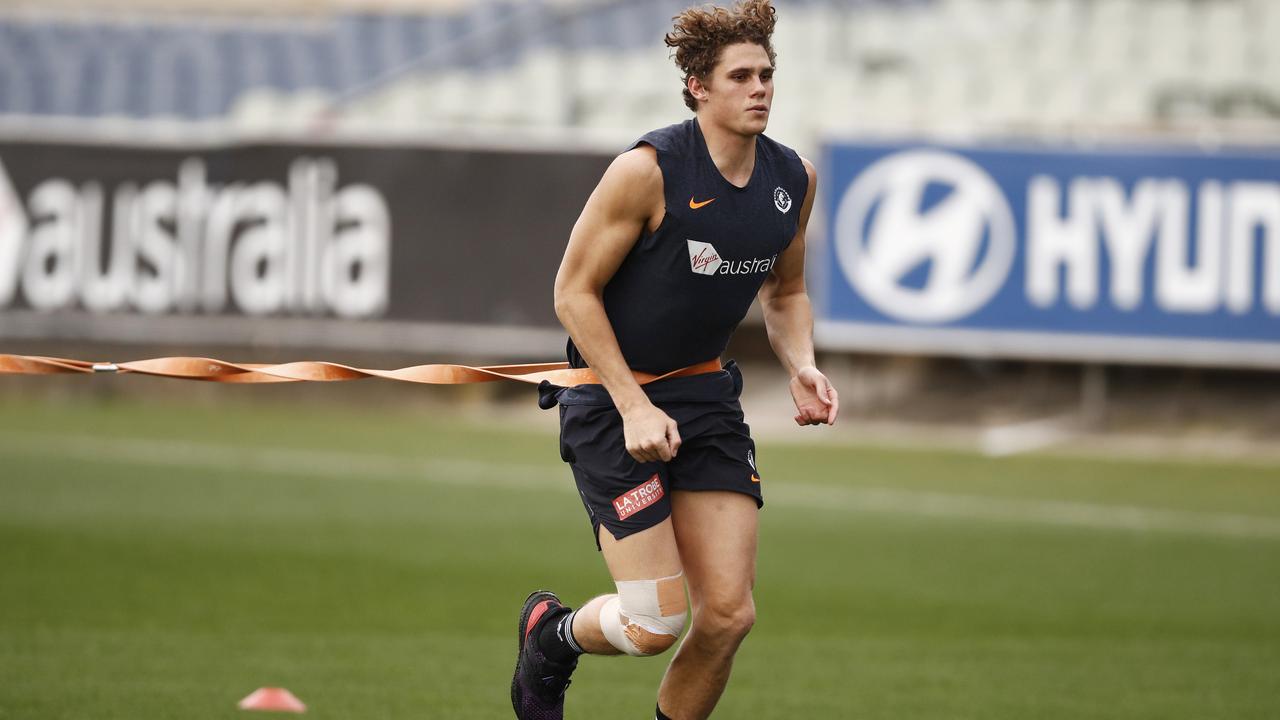 What will the Blues get out of Charlie Curnow and that knee? Picture: AAP