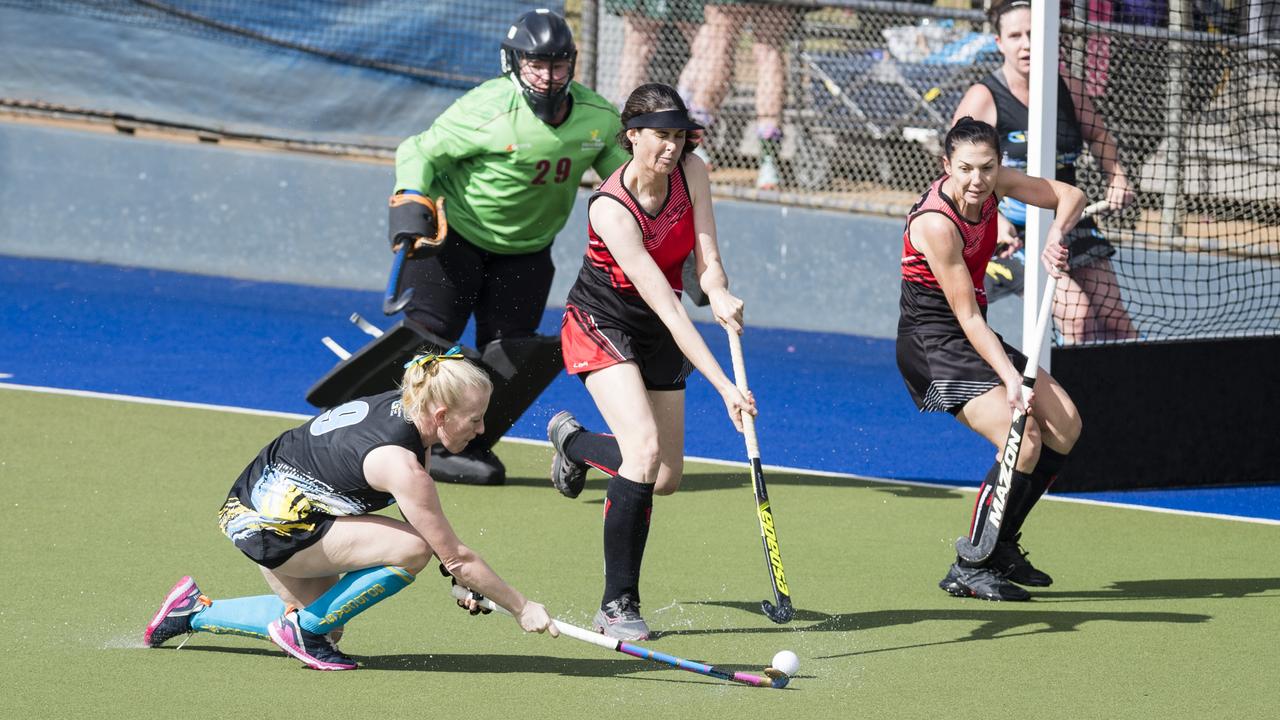 Tamsin Perry scores for Gold Coast 1 against Rockhampton 1.