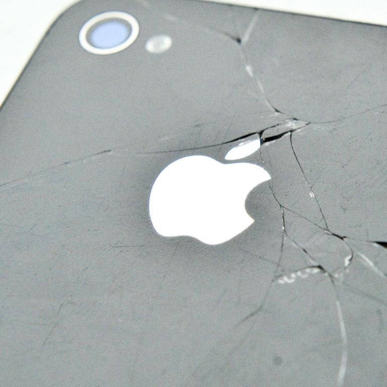 Soon it will be easier to get your broken Apple devices fixed.