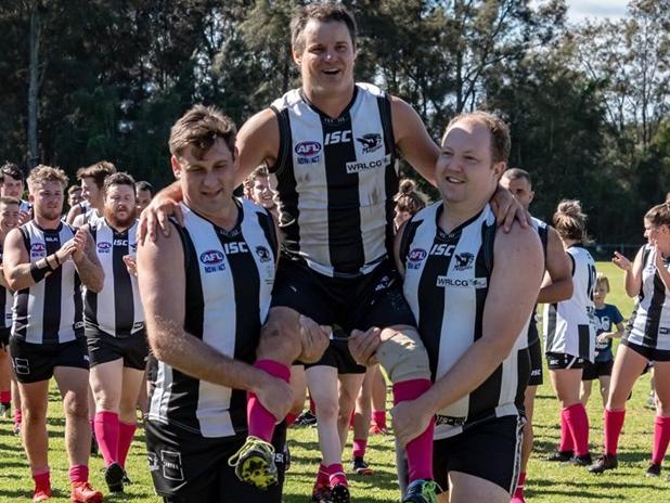 Billy Denniss was chaired from the field after his 700th game for Wyong Lakes.