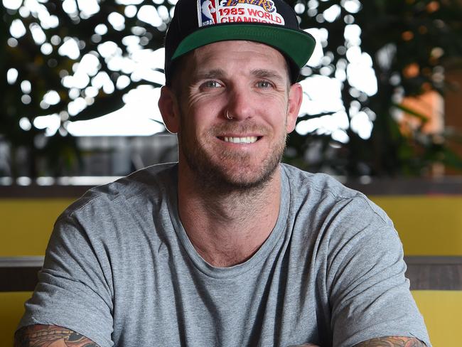 Magpies great Dane Swan did not appear on <i>The Footy Show</i> on Thursday night, instead issuing a statement.