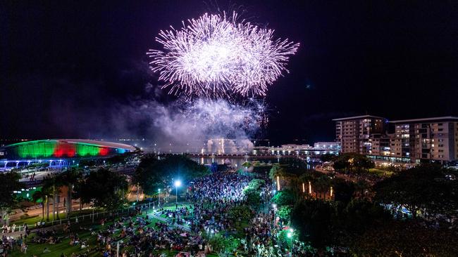 Fireworks light up the Darwin Waterfront on New Year’s Eve. Picture: Che Chorley