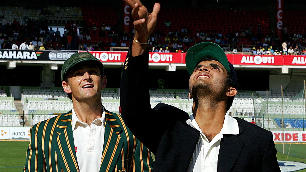 Adam Gilchrist has defended the tradition of the coin toss.