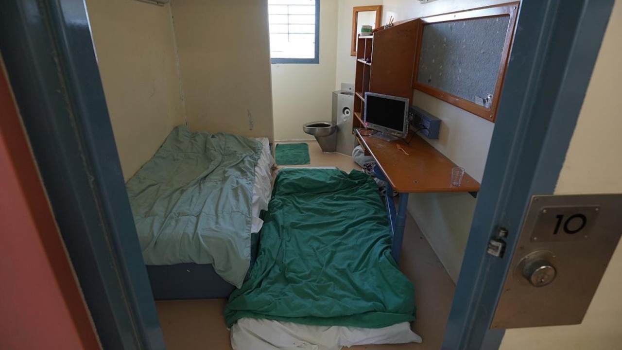 Brisbane Womens Jail Considers Housing Three Inmates To A Cell Amid Unprecedented Overcrowding 