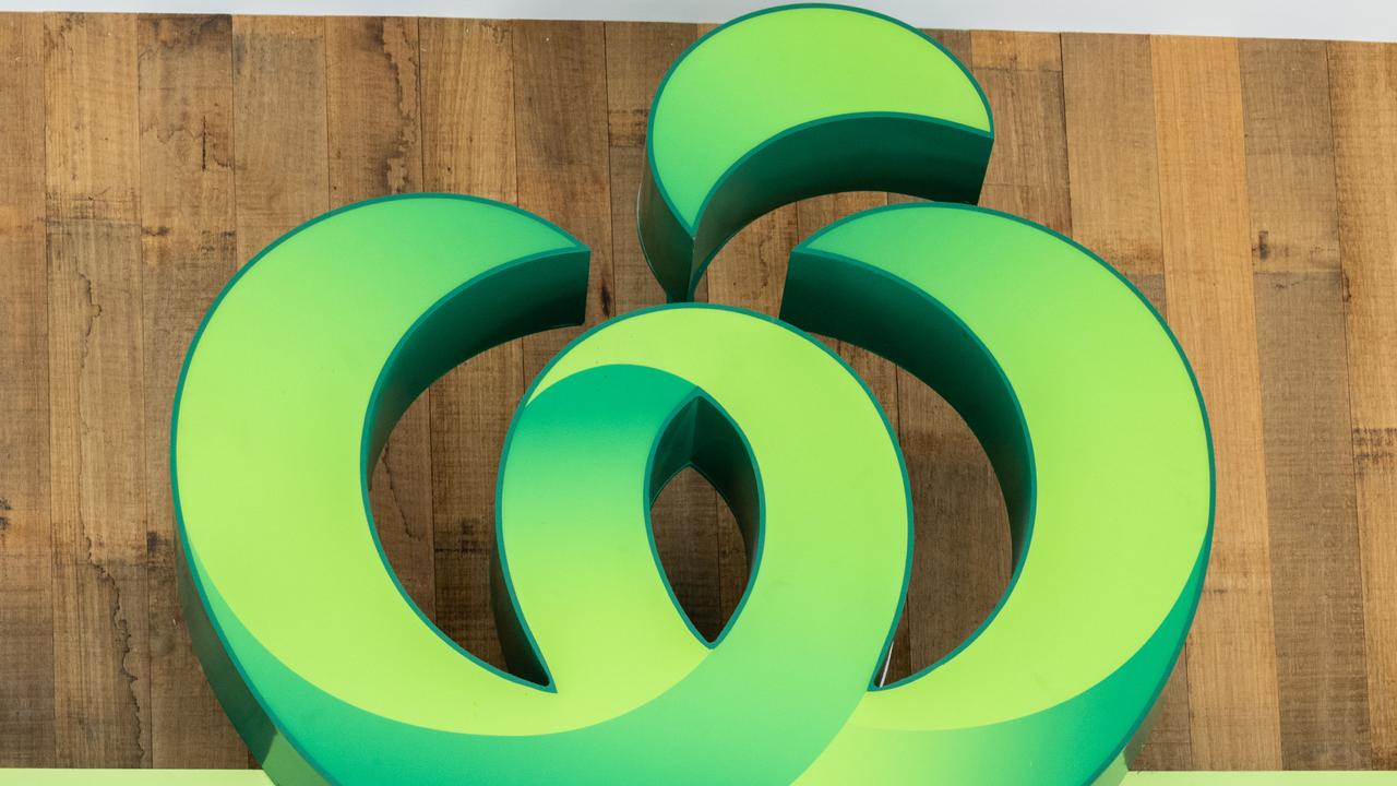Woolies shoppers rage over new reward cut