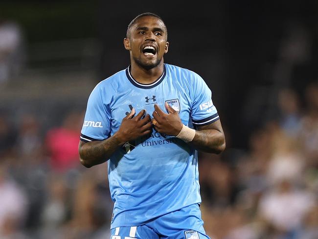 Douglas Costa is in fine form. Photo: Cameron Spencer/Getty Images.