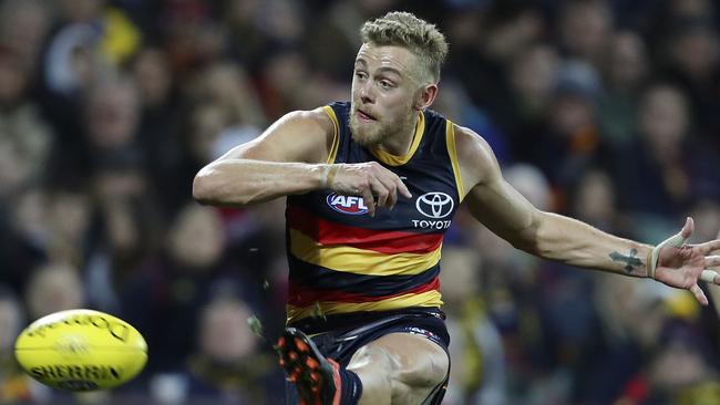 AFL - Round 18 - Adelaide Crows v Essendon at Adelaide Oval. Hugh Greenwood snaps at goal - Misses Picture SARAH REED