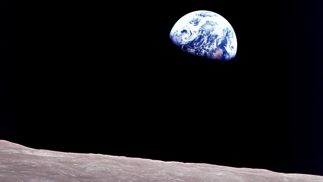 Earthrise seen from the Moon during the Apollo 8 mission in 1968. Earth and the Moon were formed billions of years ago. CREDIT: NASA.