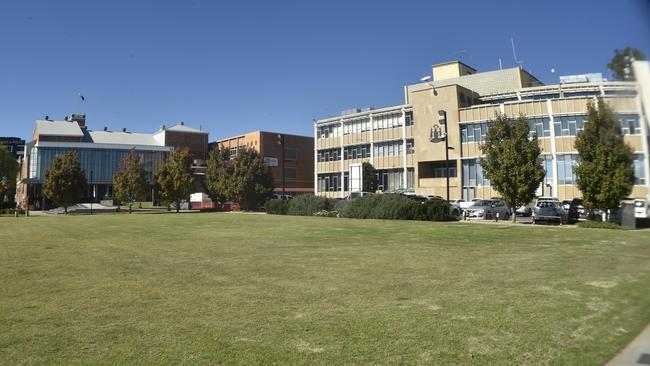 Toowoomba Regional Council’s plan to put staff under one roof has advanced to the next stage.