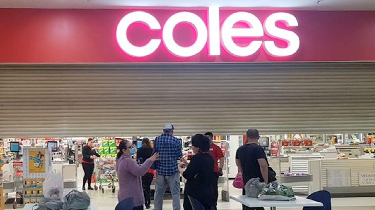 Coles shuts in Fairfield due to IT problems.