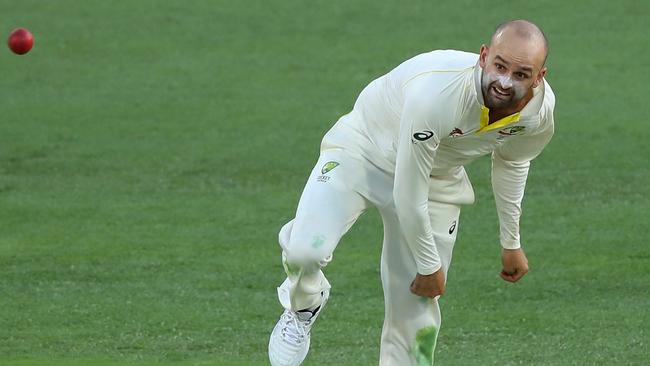 Australian spinner Nathan Lyon is in fine form.