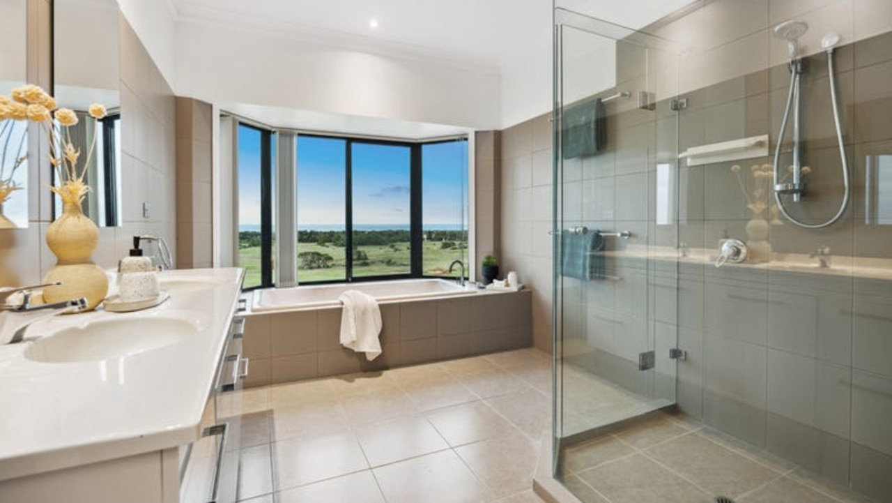 You can even admire the scenery from the bathtub. Picture: realestate.com.au