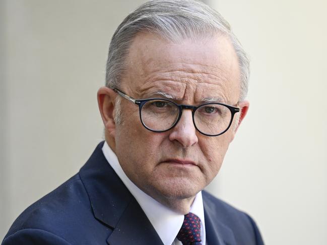 CANBERRA, AUSTRALIA  - NewsWire Photos - February 5, 2025: Prime Minister Anthony Albanese and Minister for Health and Aged Care Mark Butler hold a press conference at Parliament House in Canberra NewsWire / Martin Ollman