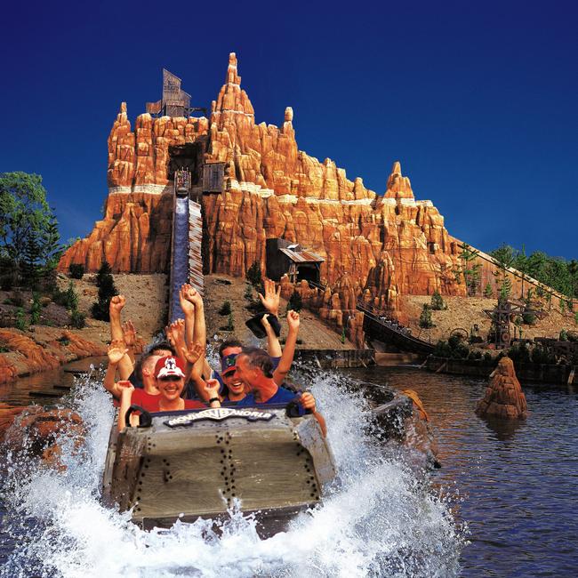 2001. A promotional image of the Splash Mountain ride