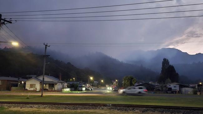 View shows the morning after the bushfire began. Bushfire burning to the south of Queenstown on Tasmania's West Coast. Picture: Warren Donnelly