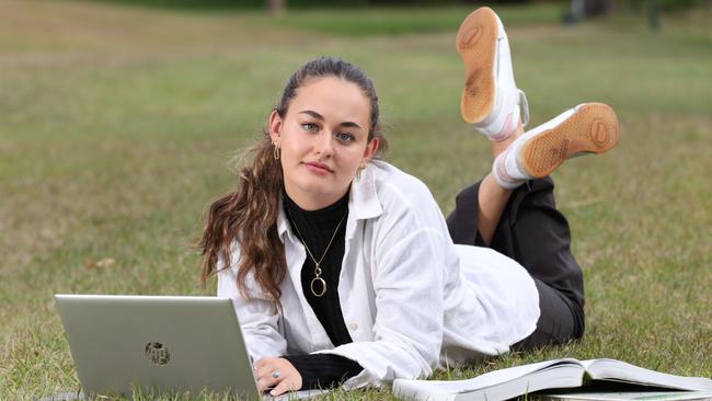 Hannah Marek is studying Bachelor of Journalism at The University of Queensland. Picture: Richard Walker