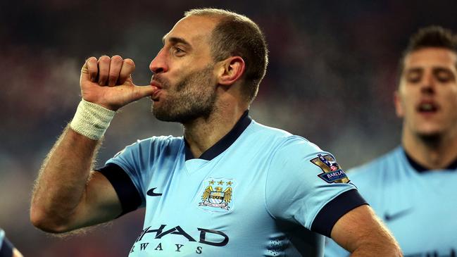 Manchester City's Pablo Zabaleta celebrates his goal during their English Premier League soccer match against Sunderland at the Stadium of Light, Sunderland, England, Wednesday, Dec. 3, 2014. (AP Photo/Scott Heppell)