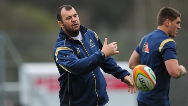 Australia Wallabies coach Michael Cheika (l) has opened the door for Jarryd Hayne to make a switch to rugby union.