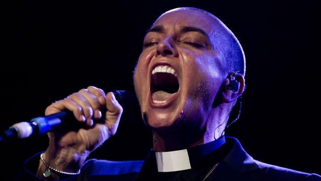 Sinead O'Connor performs on stage at Melkweg, Amsterdam. Picture: Paul Bergen/Redferns.