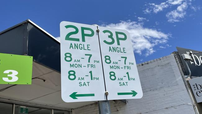 The new signs with extended parking hours on Boronia Rd at Vermont Village shops. Picture: Kiel Egging.