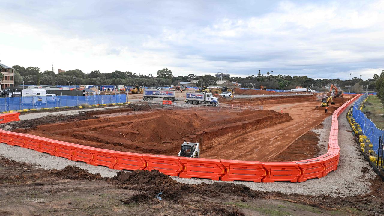 The new Women’s and Children’s Hospital construction site. Picture: NewsWire / Brenton Edwards