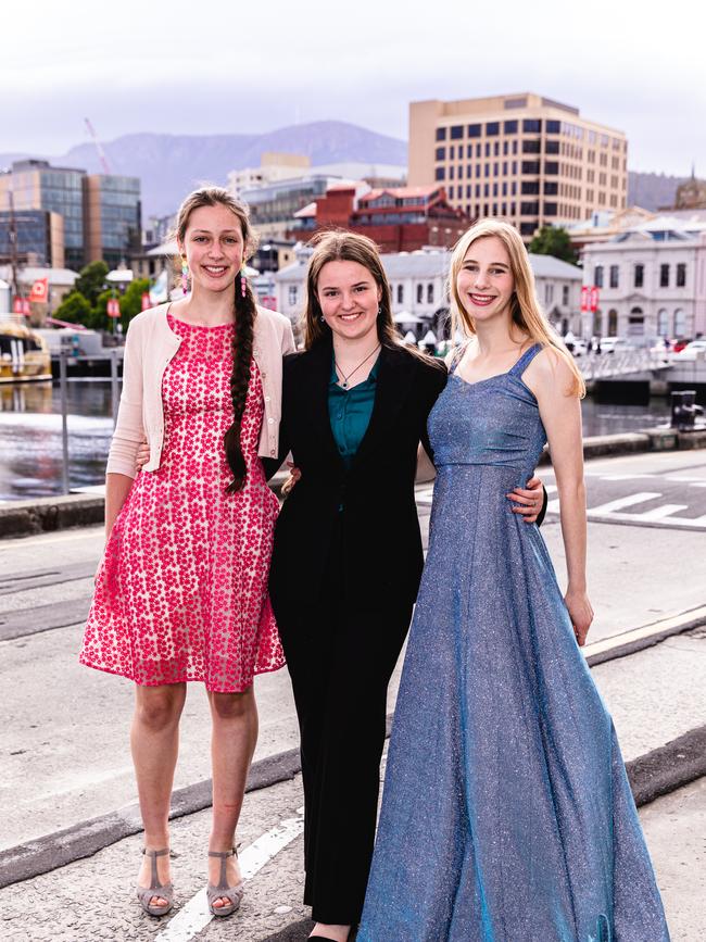 Hobart College leavers dinner 2022 ?Lucy Pratten, Lara Corban, and Mackenna Minstrell Picture: Linda Higginson