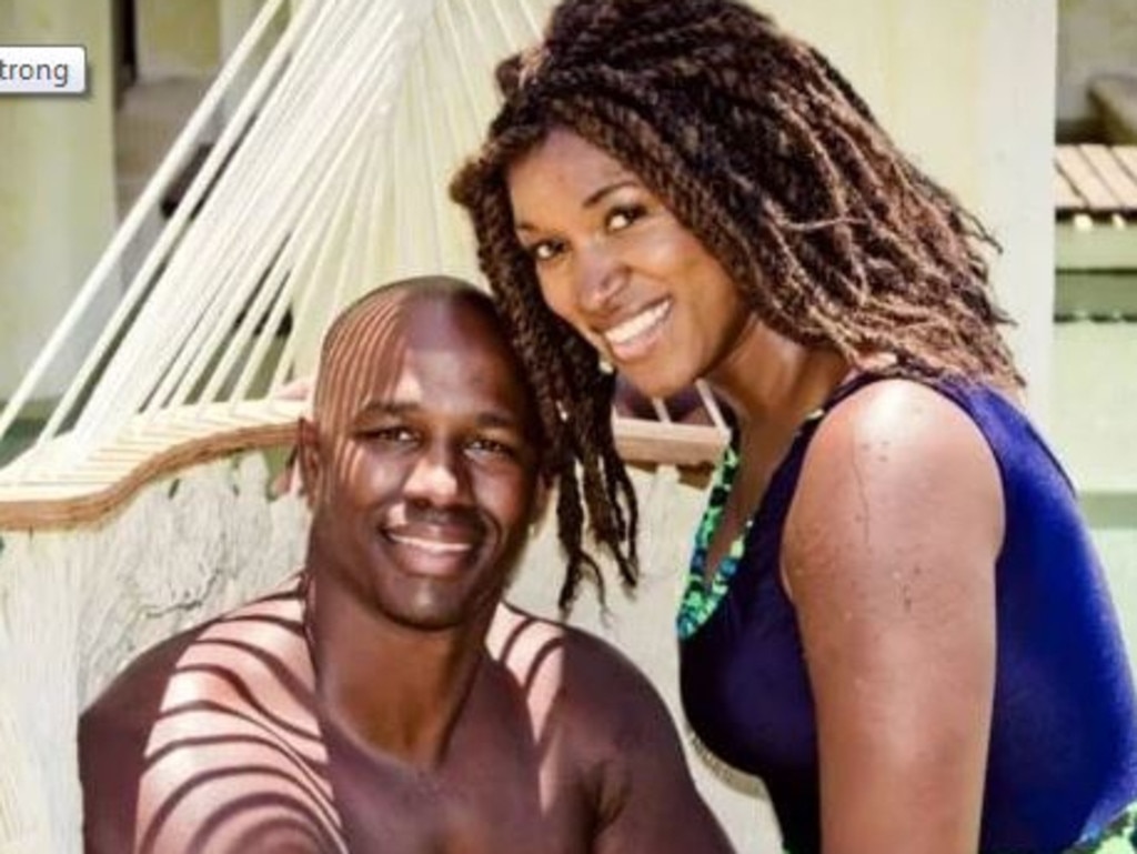 Former NFL star Antonio Armstrong and wife Dawn Armstrong. Picture: Facebook
