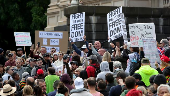 A number of protesters who attended Melbourne’s Black Lives Matter rallies have now tested positive to COVID-19. Picture: Stuart McEvoy/The Australian