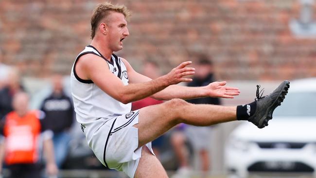 Ivanhoe defeated Mernda in a thriller. Picture: Field of View Photography