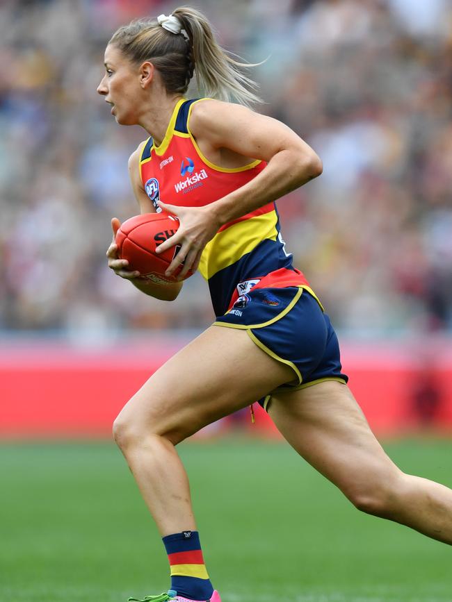 Deni Varnhagen of the Adelaide Crows during the AFLW Grand Final. AAP Image/David Mariuz.