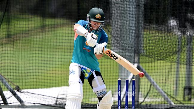 Warner in the nets on Thursday. Picture: Bradley Kanaris/Getty Images