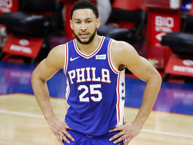 PHILADELPHIA, PENNSYLVANIA - MARCH 01: Ben Simmons #25 of the Philadelphia 76ers calls to teammates during the third quarter against the Indiana Pacers at Wells Fargo Center on March 01, 2021 in Philadelphia, Pennsylvania. NOTE TO USER: User expressly acknowledges and agrees that, by downloading and or using this photograph, User is consenting to the terms and conditions of the Getty Images License Agreement.   Tim Nwachukwu/Getty Images/AFP == FOR NEWSPAPERS, INTERNET, TELCOS & TELEVISION USE ONLY ==