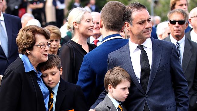 Hundreds farewell former Mosman mayor and ICAC boss Barry O’Keefe at St ...